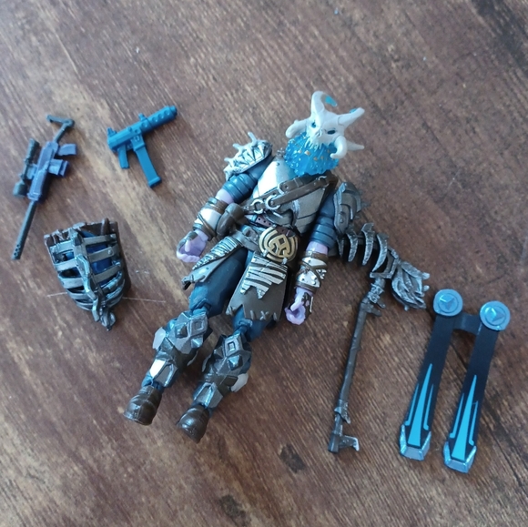 7″ PREMIUM ACTION FIGURE RAGNAROK - Picture 3 of 3